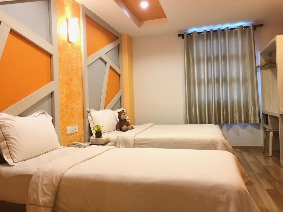 Sunshine Inn Plus Malacca Exterior photo