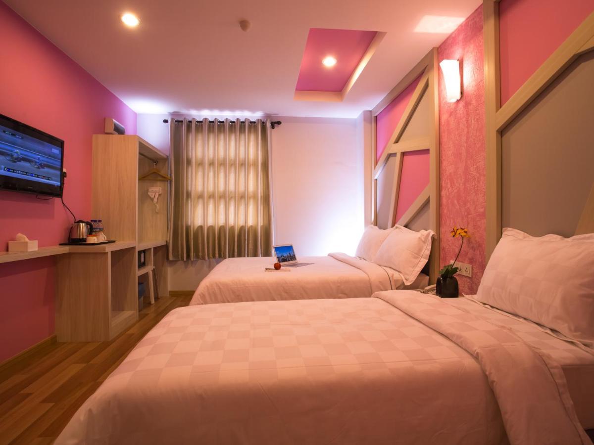 Sunshine Inn Plus Malacca Exterior photo