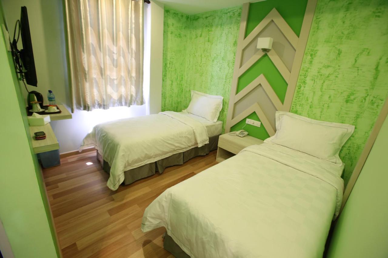 Sunshine Inn Plus Malacca Exterior photo